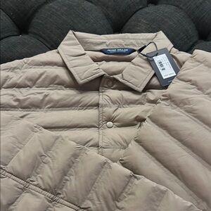 Men's Peter Millar Tan Puffer Jacket with Quilted Design.  Size XL.   NWT